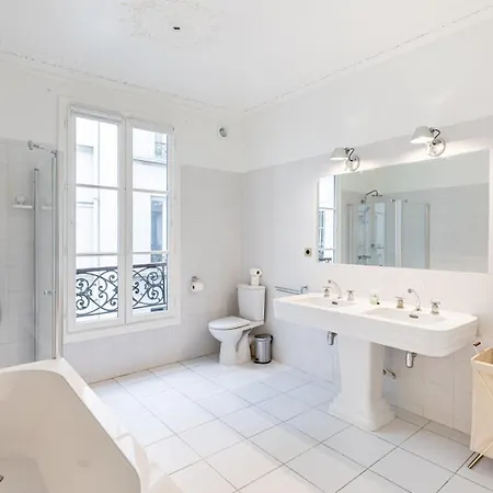 Guestready - Charming Retreat In The 11th Arr. Parigi